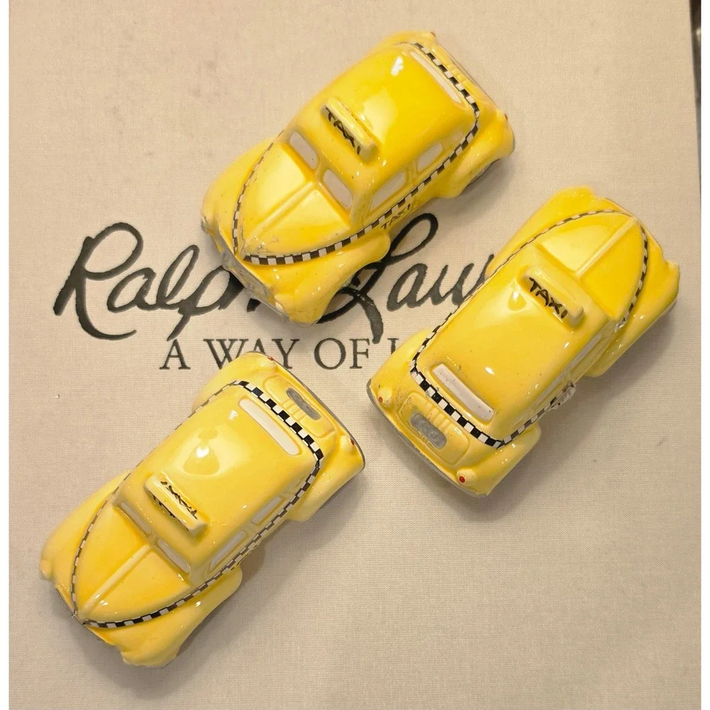 Lot 3 Dept 56 Yellow Taxi Cab Ceramic Figurines Set 3 VTG NYC Village Christmas